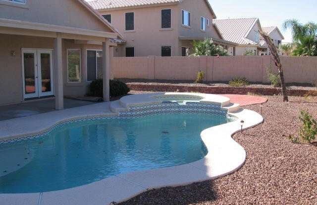 10650 N Sand Canyon Place