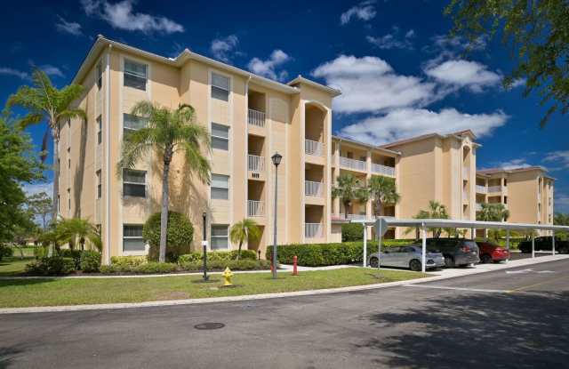 Osprey Cove ~ Third Floor Corner Unit ~ 2 Bed 2 Bath + DEN