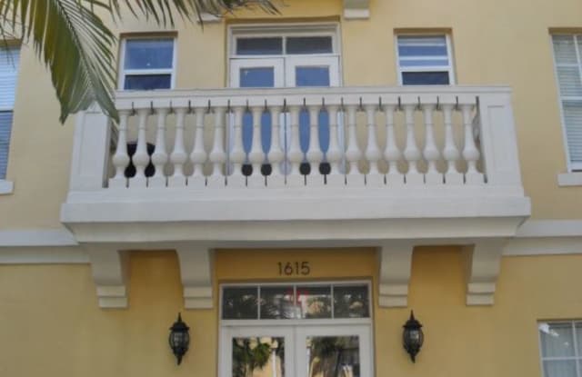 1615 Pennsylvania Ave - 1615 Pennsylvania Avenue, Miami Beach, FL 33139