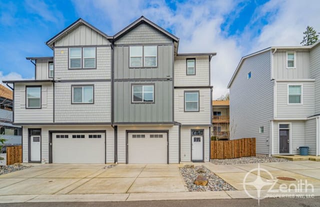 14434 NE 22nd Ave - 14434 Northeast 22nd Avenue, Mount Vista, WA 98686