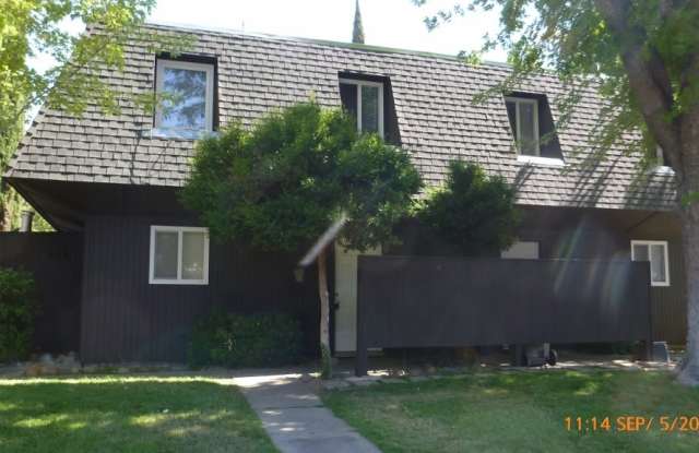 Photo of 920 El Camino Unit C (For Rent) Vacaville, CA