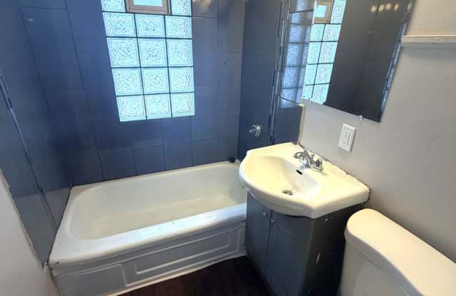 2-bedroom Single Family - Available now!