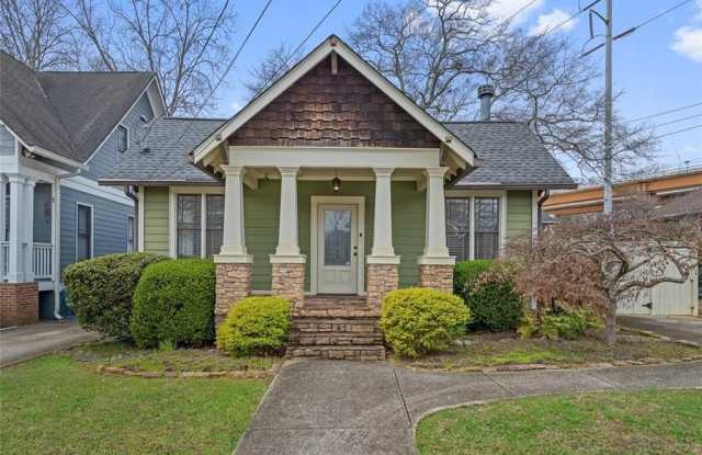 372 Clifford Avenue NE