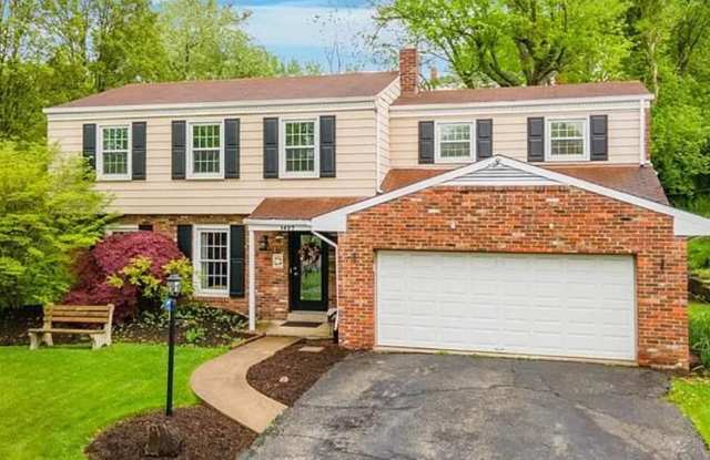 Beautiful Home in Upper St. Clair!