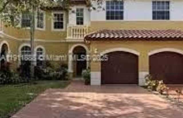 Photo of 4972 SW 127th Ave