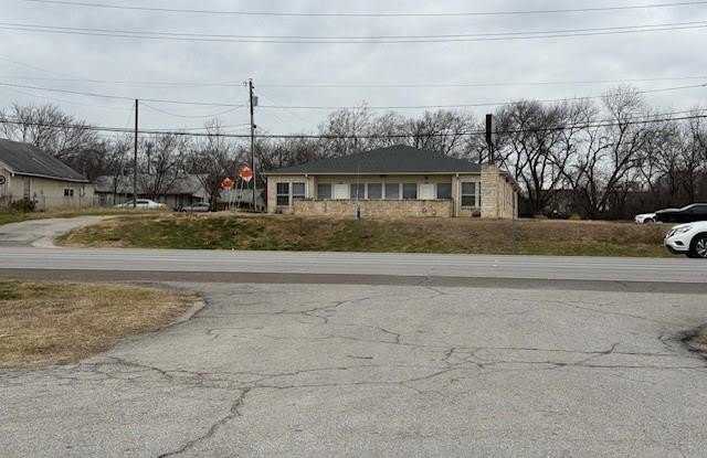 201 N Broadway Street