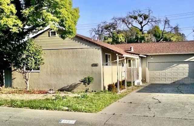 3 bed 2 bath House with 2-Car Garage -- COMING SOON !!!
