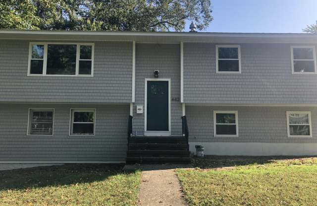 442 Redmond Avenue