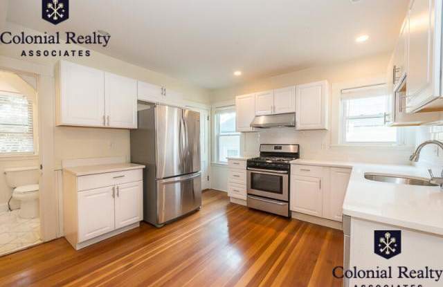 30 CHAMPNEY