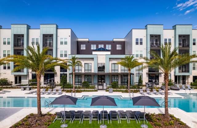 The Addison Gateway Luxury Apartment Homes