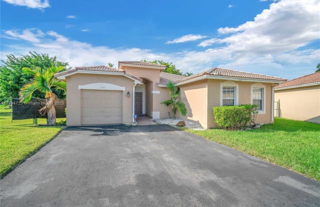 11989 SW 17th Ct - 11989 Southwest 17th Court, Miramar, FL 33025