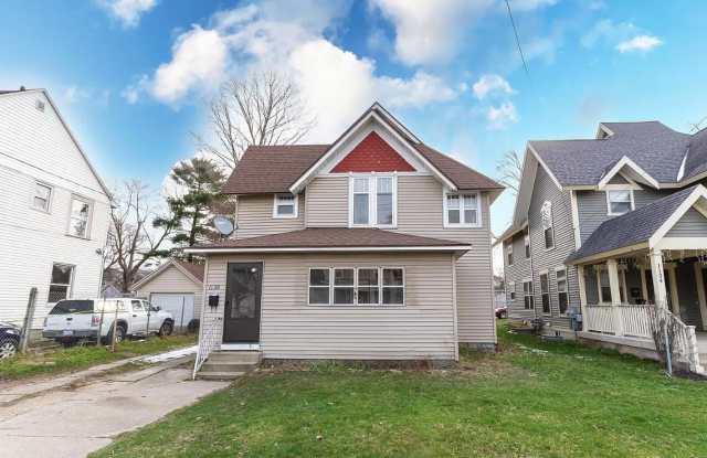 1130 Lafayette Ave Se