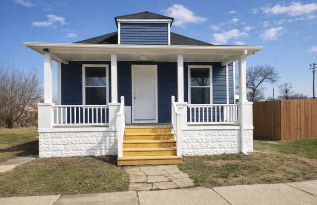 Fully Updated 3 Bedroom - 1 bathroom - $1,375