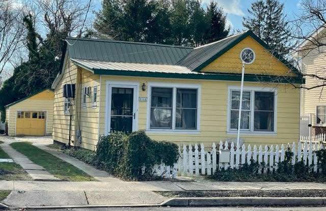 816 Atlantic Avenue