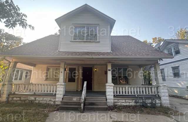 Photo of $695- 2 bed 1 bath - Newly Remodeled Duplex