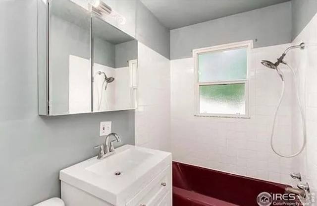 2411 14th Avenue Court