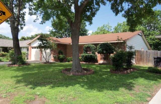 Photo of 5878 CLIFF PATH