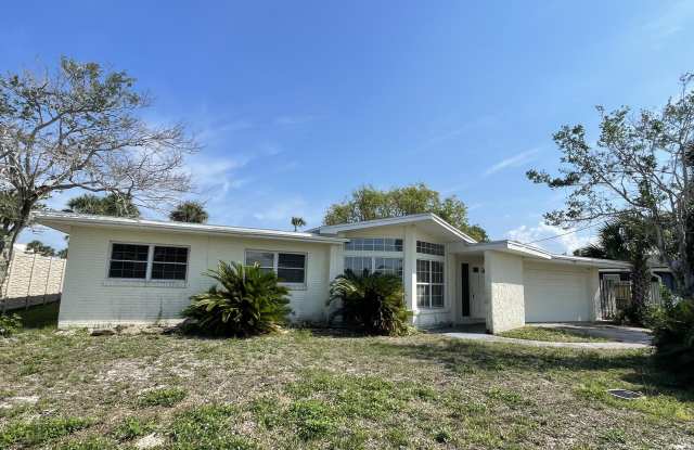 135 Nautical Drive