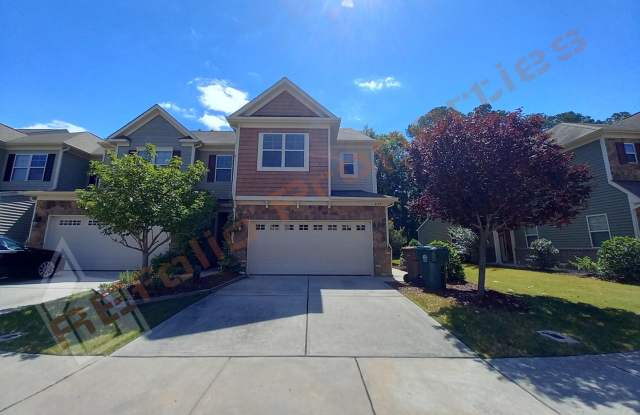 Beautiful 3 Bedroom 2 Car Garage End unit in Manchester Park, Morrisville,  Available April 29th!