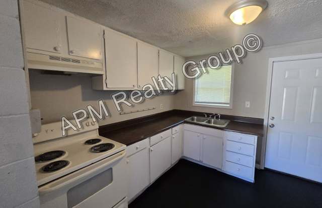 Photo of 2 bedroom apartment - 50% off first month!