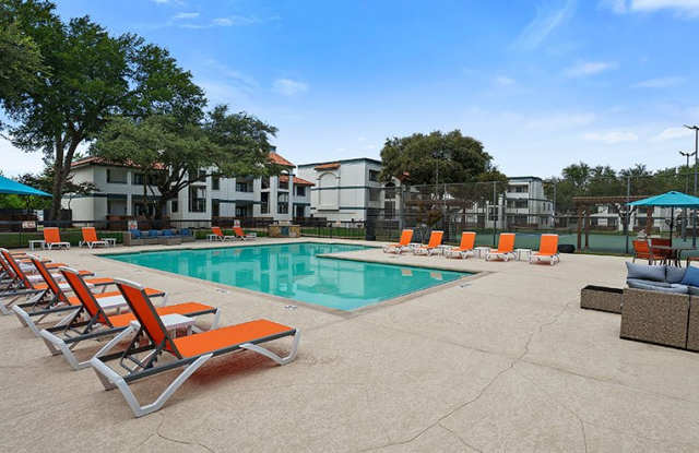 Mateo Apartment Homes