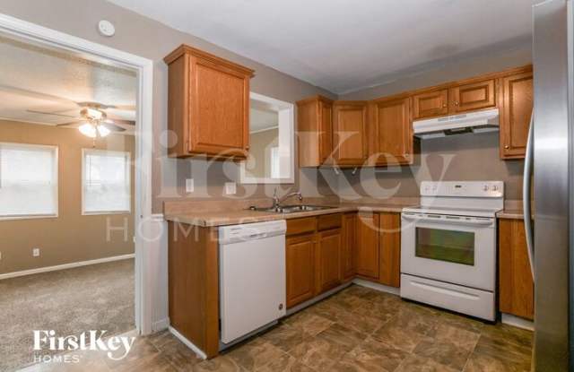 2 Northeast Ferrell Lane