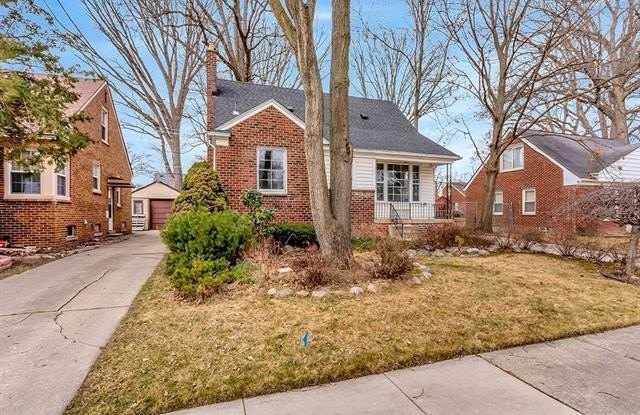 8651 HAZELTON Street