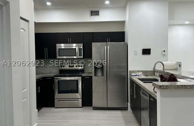 7260 NW 114th Ave