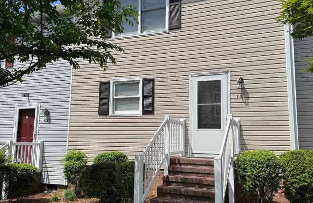 1131 Glendale Dr