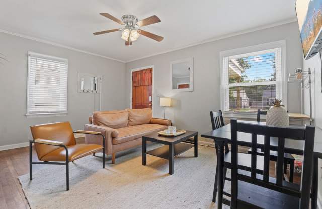 Photo of 2713 Homecroft Drive