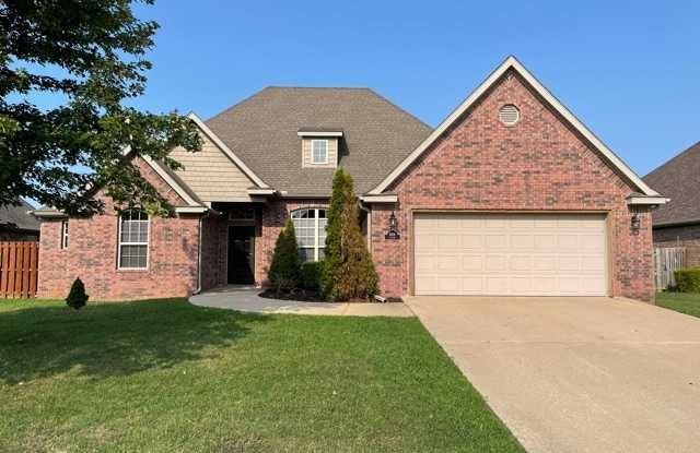 4104 SW Layton Rd