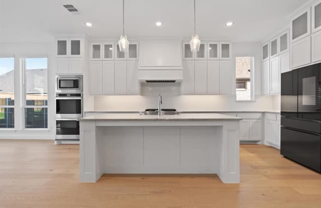 2370 Red Cedar Trail