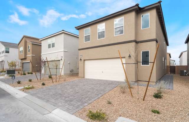 Photo of Modern Five-Bedroom Home with Spacious Open Layout and Contemporary Finishes!