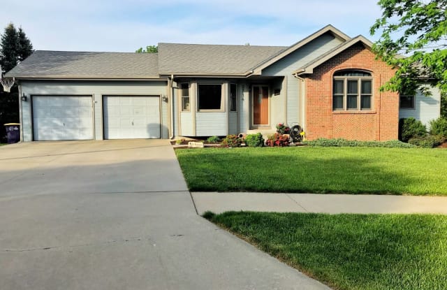 2714 Candlewood Drive - 2714 Candlewood Drive, Manhattan, KS 66503