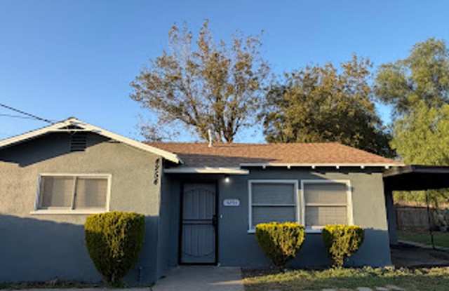 Nice Home For Rent with private yard