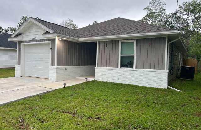 Beautiful, Functional, 3/2 Open Floor Plan!