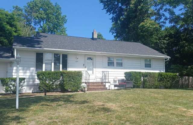 Photo of 189 Whalepond Road