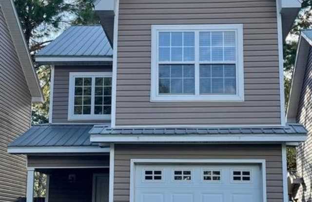 141 Coral Lane
