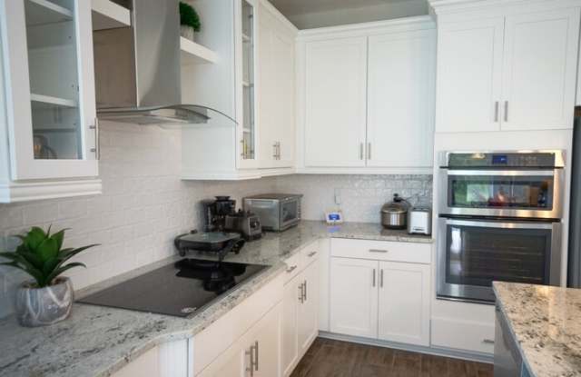 16370 Hyde Manor Drive