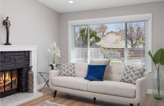 10740 Morningside Court