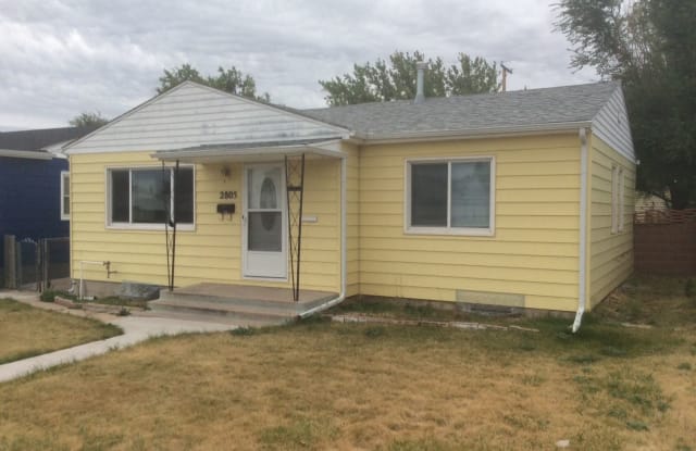 2805 E 11th St - 2805 East 11th Street, Cheyenne, WY 82001