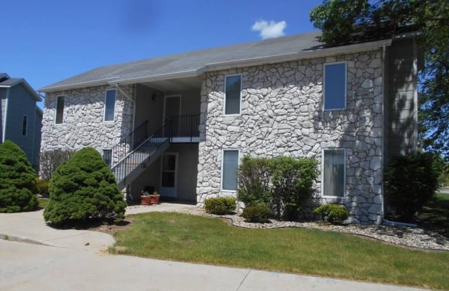 205 Tanglewood Drive Apt A - 205 Tanglewood Drive, Goshen, IN 46526