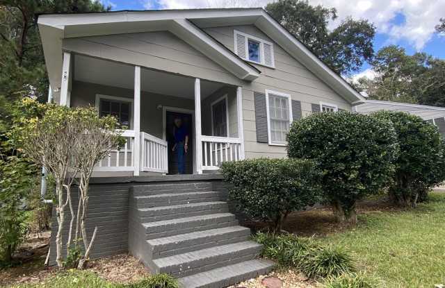 Photo of 114 Saynor Circle