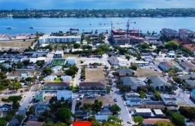 2007 Beautiful Avenue