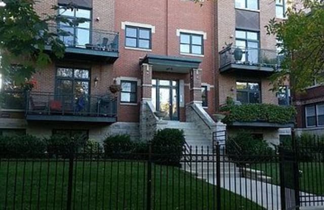 4646 North Beacon Street - 4646 North Beacon Street, Chicago, IL 60640