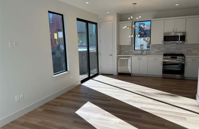 1131 Walton Lane Bldg 2