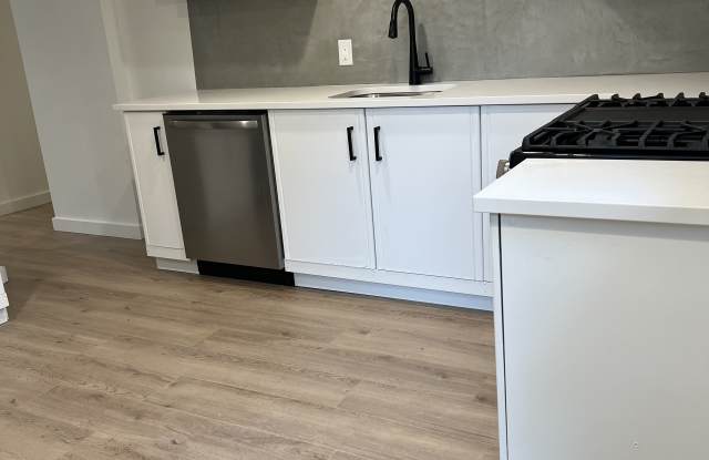 302 South Orange Street