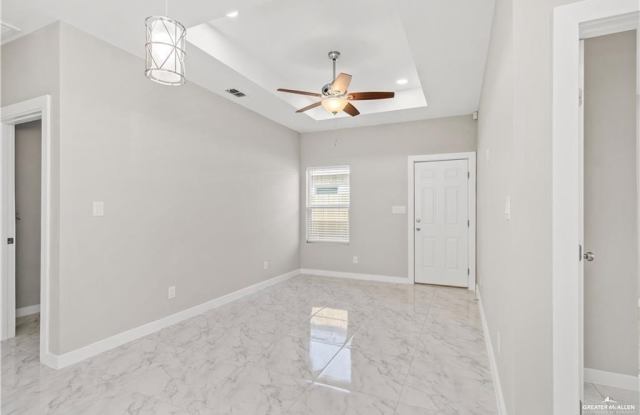 2713 E Israel Avenue