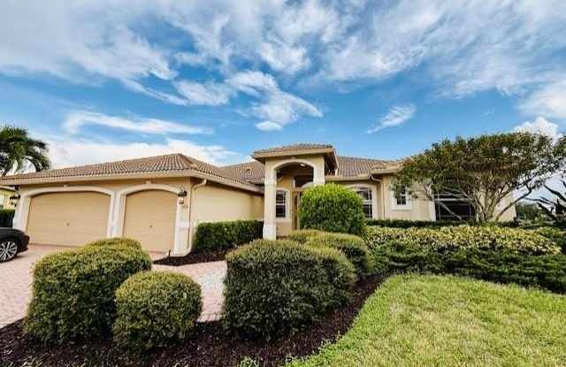 1098 Port Orange Way