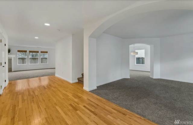 20074 Ramblewood Road Southeast